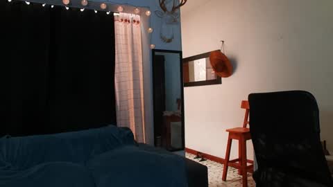 Snapshot of bradley_martinez chatting on January 29, 2025, 1:49 pm Bradley Martinez online show from January 29, 2025, 1:49 pm