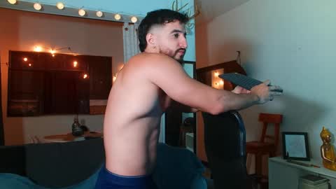 Snapshot of bradley_martinez chatting on January 31, 2025, 3:09 am Bradley Martinez online show from January 31, 2025, 3:09 am