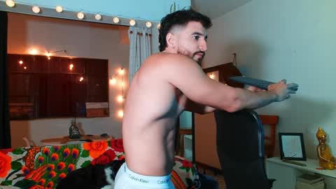 Snapshot of bradley_martinez chatting on February 2, 2025, 1:02 am Bradley Martinez online show from February 2, 2025, 1:02 am