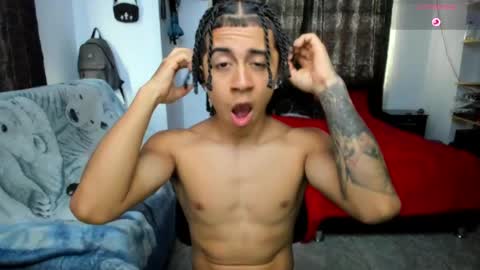 Snapshot of bradley_strong_ chatting on April 1, 2026, 9:34 pm Bradley Strong online show from April 1, 2026, 9:34 pm