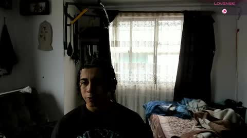 Snapshot of bradley_strong_ chatting on June 7, 2026, 4:33 pm Bradley Strong online show from June 7, 2026, 4:33 pm