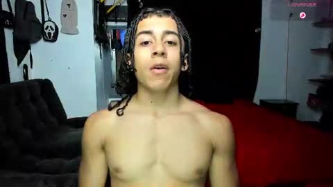 Snapshot of bradley_strong_ chatting on June 18, 2026, 11:31 pm Bradley Strong online show from June 18, 2026, 11:31 pm