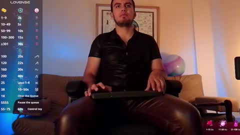 Bradley Colton Independ Model online show from March 11, 2025, 10:20 pm