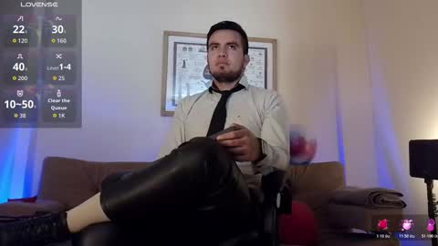 Bradley Colton Independ Model online show from November 24, 2025, 6:29 pm