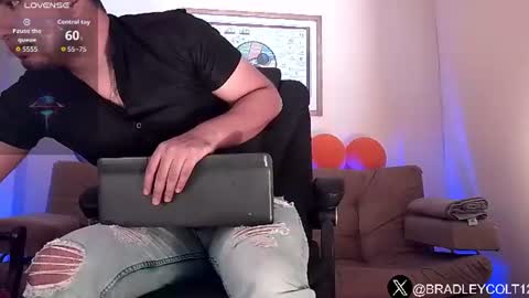 Snapshot of bradleycolton chatting on July 28, 2026, 1:54 pm Bradley Colton Independ Model online show from July 28, 2026, 1:54 pm