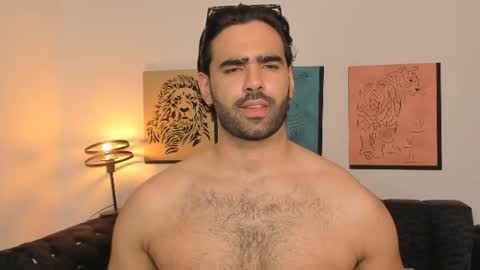 bradleymartin7 online show from July 17, 2026, 11:20 pm