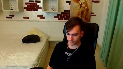 BradyFlint online show from December 4, 2025, 5:17 am