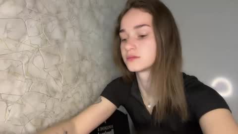 Kate online show from April 30, 2026, 5:19 pm