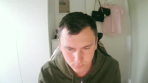 brandinator__cb online show from June 9, 2026, 7:31 am