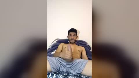 Snapshot of brandon_hill chatting on July 2, 2026, 2:22 am Brandon online show from July 2, 2026, 2:22 am