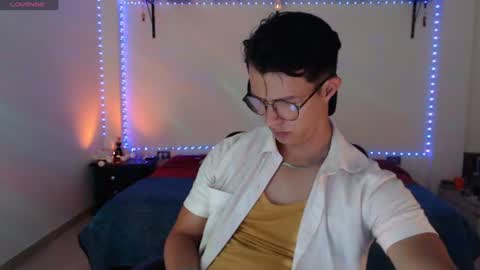 Snapshot of brandon_starkk chatting on July 13, 2026, 2:03 am brandon_starkk online show from July 13, 2026, 2:03 am