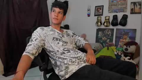 Snapshot of brandonstonexl chatting on March 20, 2026, 11:31 pm Brandon Stone online show from March 20, 2026, 11:31 pm