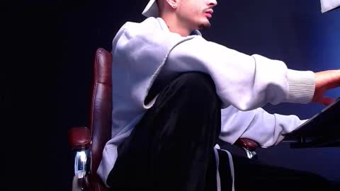 BrandonTateX online show from September 26, 2025, 10:19 am