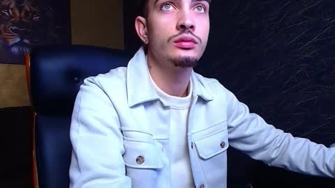 BrandonTateX online show from October 5, 2025, 7:28 am