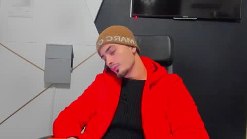 BrandonTateX online show from January 9, 2026, 2:47 am