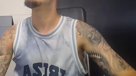 Snapshot of brandontatex chatting on June 17, 2026, 5:43 am BrandonTateX online show from June 17, 2026, 5:43 am