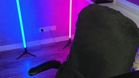 Snapshot of brandy__stars chatting on February 27, 2025, 2:10 am Belle online show from February 27, 2025, 2:10 am