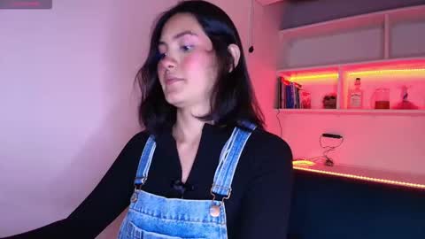 Snapshot of brandy_collinss chatting on November 18, 2025, 11:25 am Brandy online show from November 18, 2025, 11:25 am