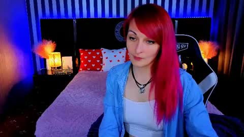 Snapshot of brandybloomm chatting on July 14, 2026, 7:52 pm Brandybloomm online show from July 14, 2026, 7:52 pm