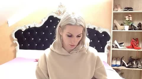 brandyweed online show from December 22, 2025, 7:49 am