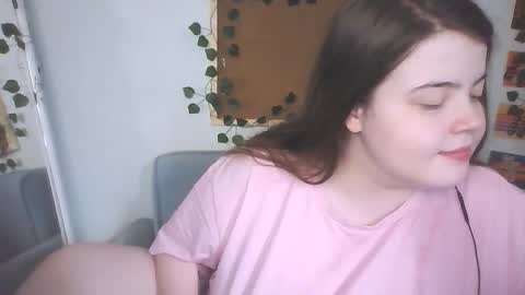 Snapshot of brattyprincess_emma chatting on September 14, 2025, 1:32 pm Emma online show from September 14, 2025, 1:32 pm