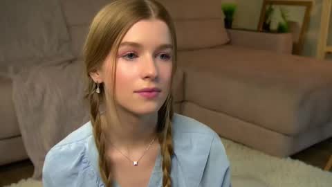 Snapshot of brave_journey chatting on March 6, 2025, 5:00 pm Eli online show from March 6, 2025, 5:00 pm