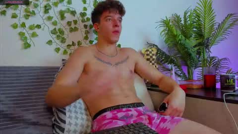 Johny Bravo online show from September 30, 2025, 8:14 pm