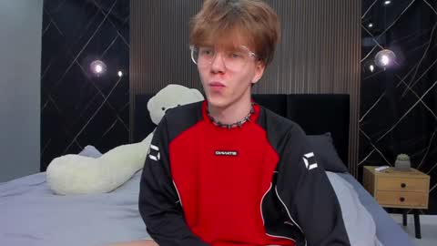 Snapshot of braxiboy chatting on February 8, 2025, 2:16 pm Brax online show from February 8, 2025, 2:16 pm