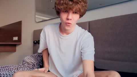 Snapshot of braxiboy chatting on May 3, 2026, 3:40 pm Brax online show from May 3, 2026, 3:40 pm