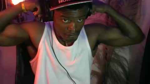 brayan1111x online show from November 30, 2025, 7:29 pm