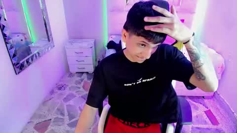 Snapshot of brayan_lopezz chatting on January 27, 2025, 3:39 pm BRAYAN online show from January 27, 2025, 3:39 pm