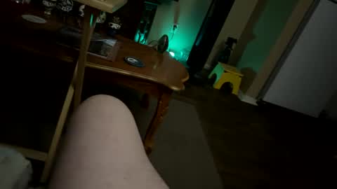 Snapshot of brdmkr chatting on January 4, 2025, 12:59 pm brdmkr online show from January 4, 2025, 12:59 pm