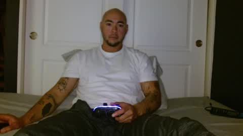 Breadcrumbsss online show from March 26, 2026, 5:02 am