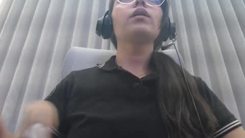 Snapshot of breakfastwithtiffanys chatting on October 4, 2025, 4:49 pm breakfastwithtiffanys online show from October 4, 2025, 4:49 pm