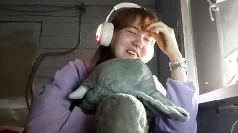 Dina online show from February 23, 2026, 3:04 am