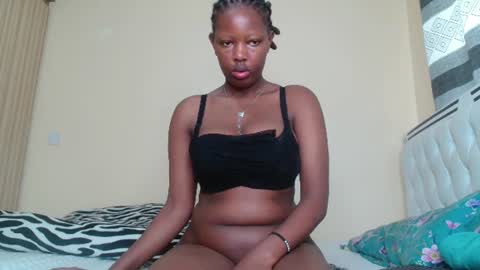 Snapshot of bree_beauty chatting on June 28, 2026, 7:36 am bree_beauty online show from June 28, 2026, 7:36 am