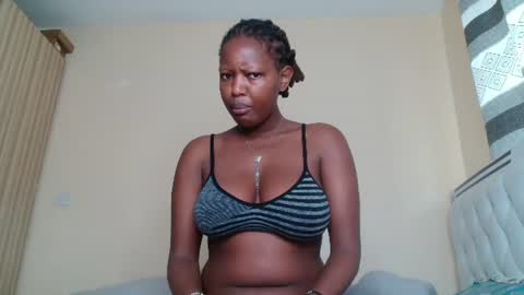 Snapshot of bree_beauty chatting on July 9, 2026, 9:24 am bree_beauty online show from July 9, 2026, 9:24 am