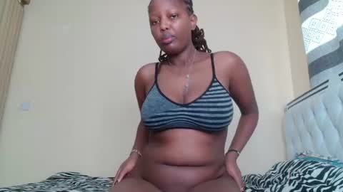 Snapshot of bree_beauty chatting on July 15, 2026, 9:03 am bree_beauty online show from July 15, 2026, 9:03 am