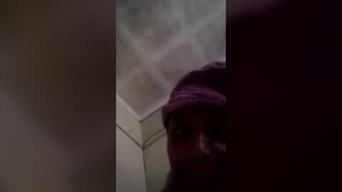 Snapshot of breeice chatting on June 12, 2026, 9:30 am breeice online show from June 12, 2026, 9:30 am