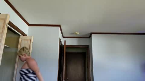 breeshiney online show from March 17, 2026, 3:26 pm