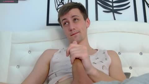 Snapshot of brell_line chatting on February 4, 2025, 4:29 pm Brelland online show from February 4, 2025, 4:29 pm