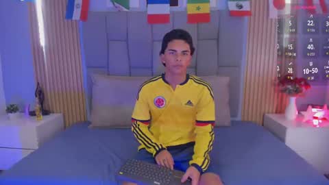 Snapshot of brenda_n_stevenn chatting on July 7, 2026, 7:29 pm Brenda and Stevenn online show from July 7, 2026, 7:29 pm