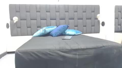 BRENDA VELASQUEZ online show from January 30, 2025, 3:55 am