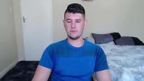 ask me lol online show from December 12, 2024, 9:40 am