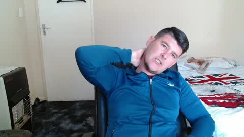 Snapshot of brendansexyboy098754 chatting on May 14, 2026, 8:54 am ask me lol online show from May 14, 2026, 8:54 am