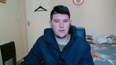 Snapshot of brendansexyboy098754 chatting on June 8, 2026, 5:30 am ask me lol online show from June 8, 2026, 5:30 am
