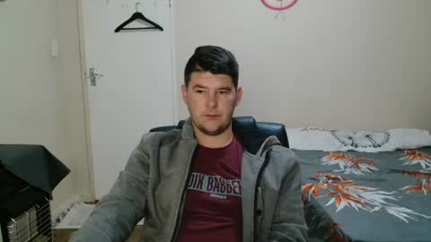 Snapshot of brendansexyboy098754 chatting on June 13, 2026, 4:43 am ask me lol online show from June 13, 2026, 4:43 am
