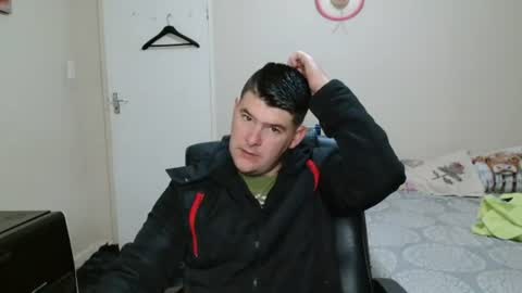 Snapshot of brendansexyboy098754 chatting on June 22, 2026, 3:36 am ask me lol online show from June 22, 2026, 3:36 am