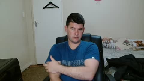 Snapshot of brendansexyboy098754 chatting on July 1, 2026, 3:08 am ask me lol online show from July 1, 2026, 3:08 am