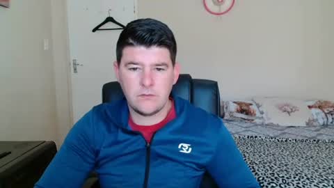 Snapshot of brendansexyboy098754 chatting on July 12, 2026, 7:43 am ask me lol online show from July 12, 2026, 7:43 am